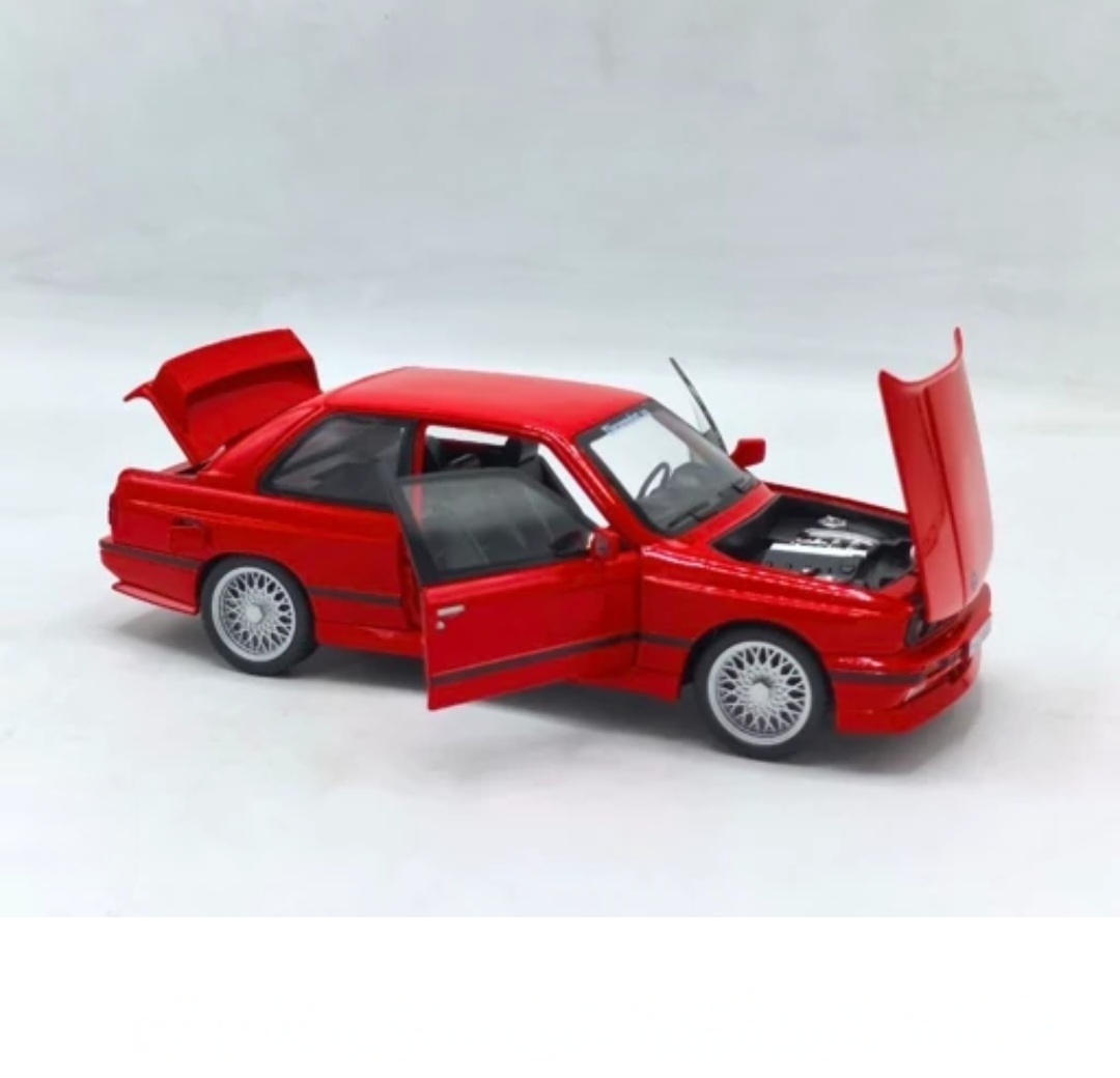 ماکت ماشین بی ام دبلیو ۳۲۰ ام  bmw m3 برند چه ژی 1/24