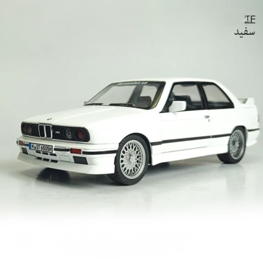 ماکت ماشین بی ام دبلیو ام bmw 320 m3 برند چه ژی ۱/۲۴