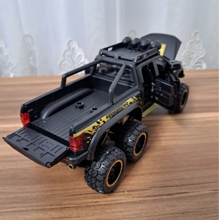 ماکت ماشین فورد رپتور f150 بهمراه موتور مشکی برند چه ژی مقیاس ۱/۲۸ خرید قسطی